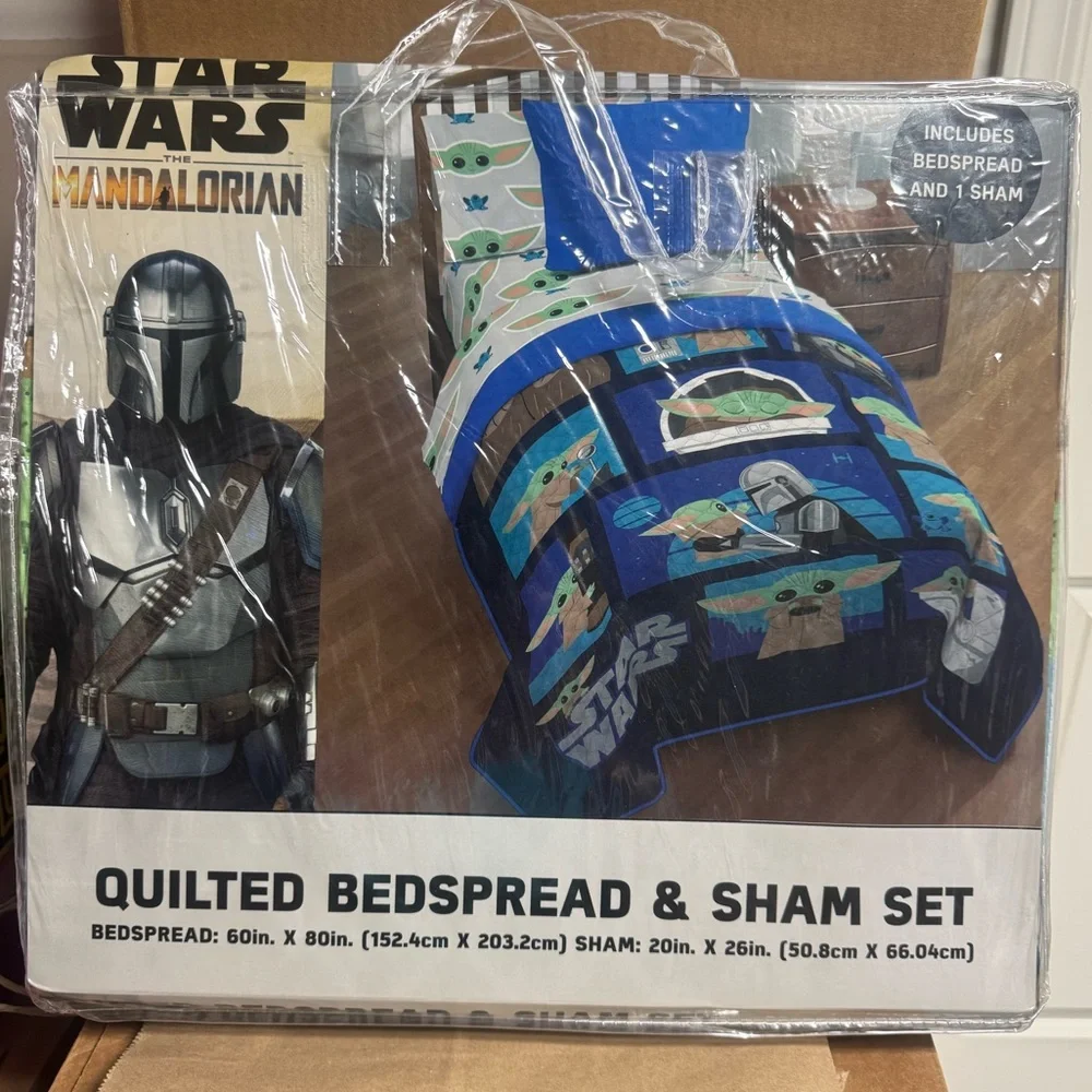 STAR WARS Mandalorian Blue Quilted Bedspread & Sham Set
